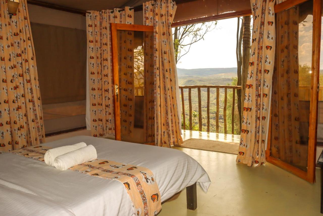 Maili Saba Camp Villa Nakuru Exterior foto